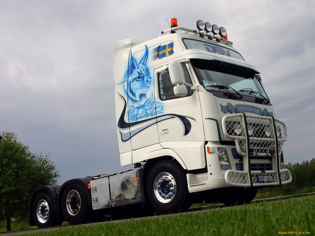 , volvo, trucks
